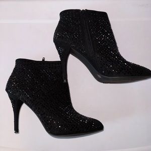 Gianni Bini Nicky002 Black Booties Size 8